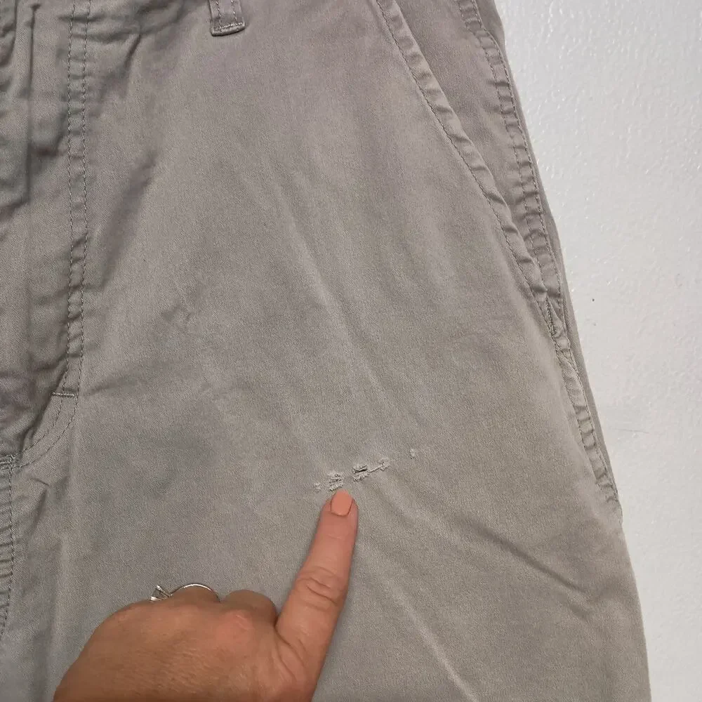 Wrangler Men’s Gray Chino Shorts Size 32 Flat Front Casual 10